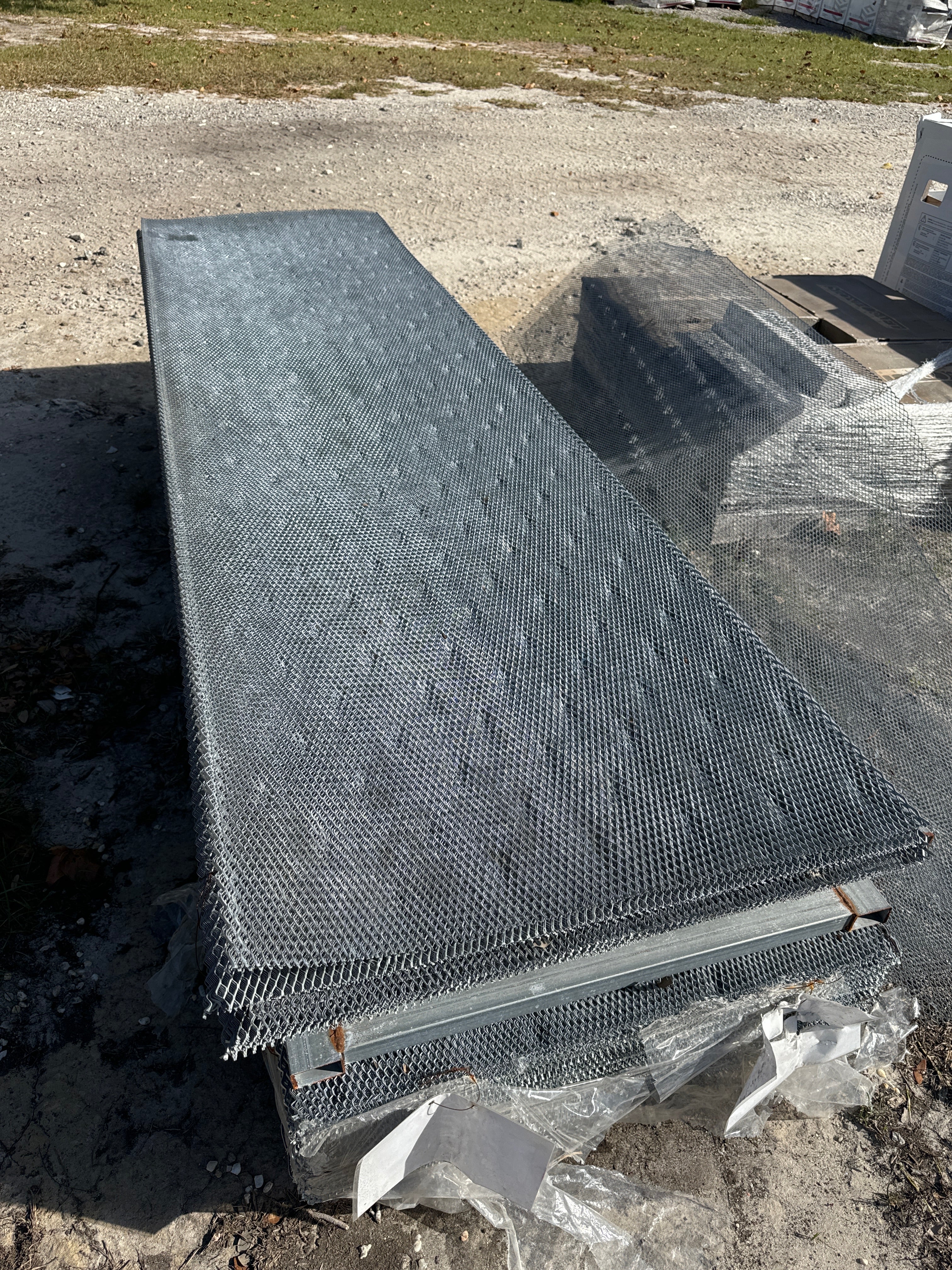 Cultured Stone Diamond Lath Wire Mesh 2' x 8'