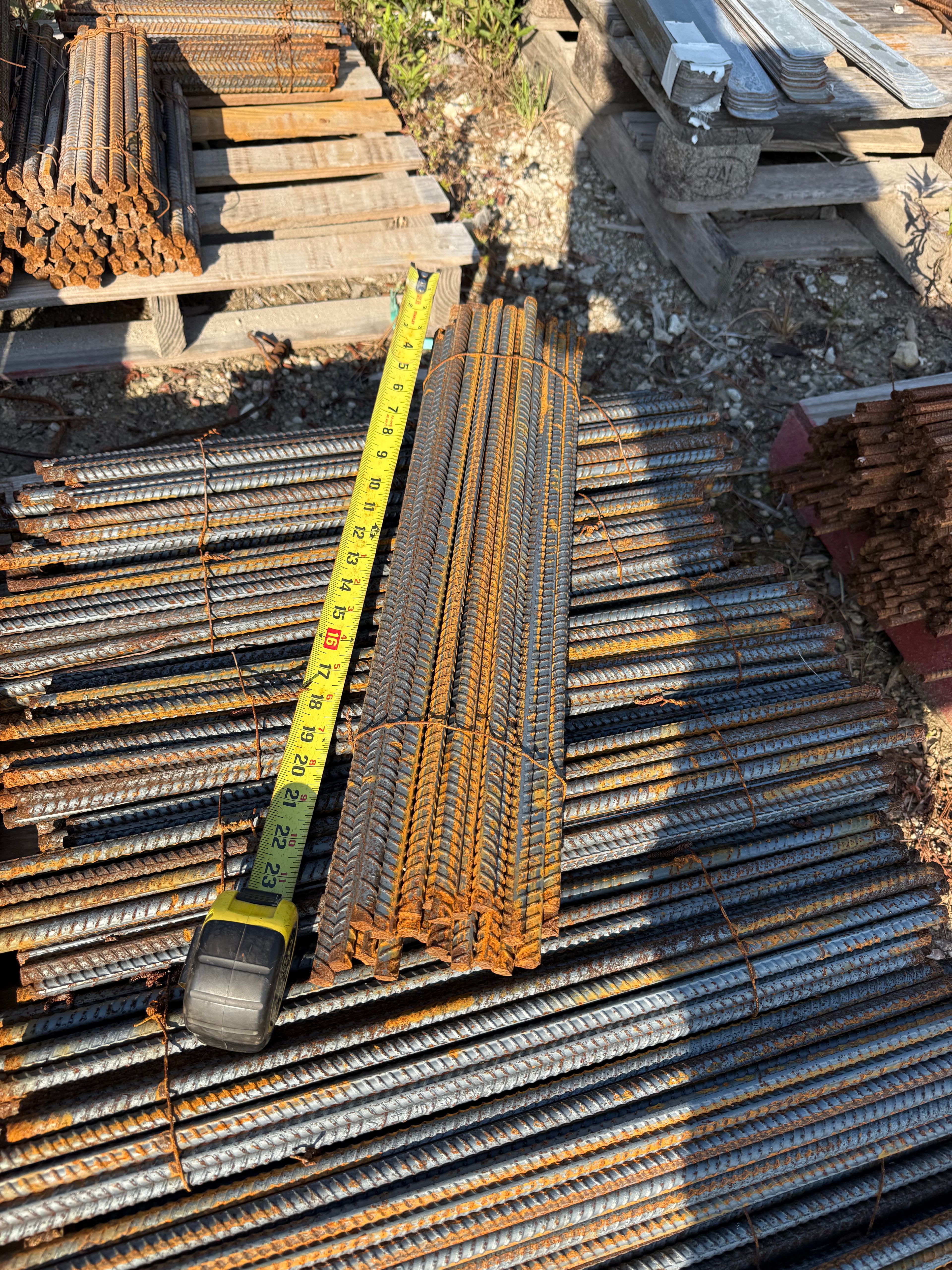 Steel Grade Stakes #4 Rebar 24"  (50pcs/bundle)