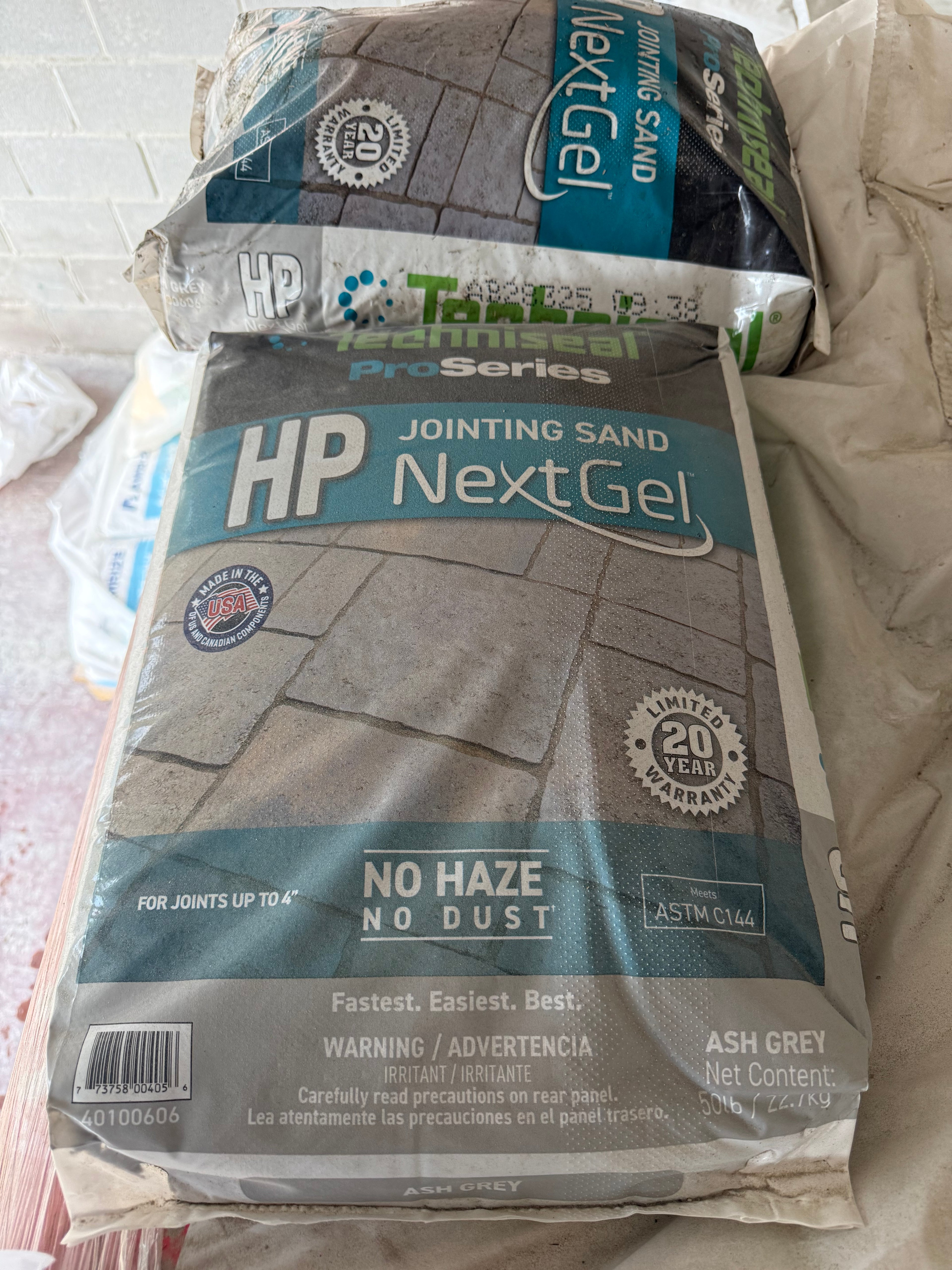 Belgard Techniseal Polymeric Smart Sand Ash Grey